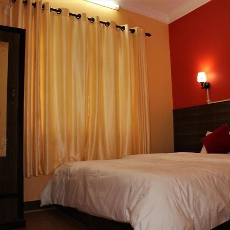 Vista City Hostel 카트만두 외부 사진