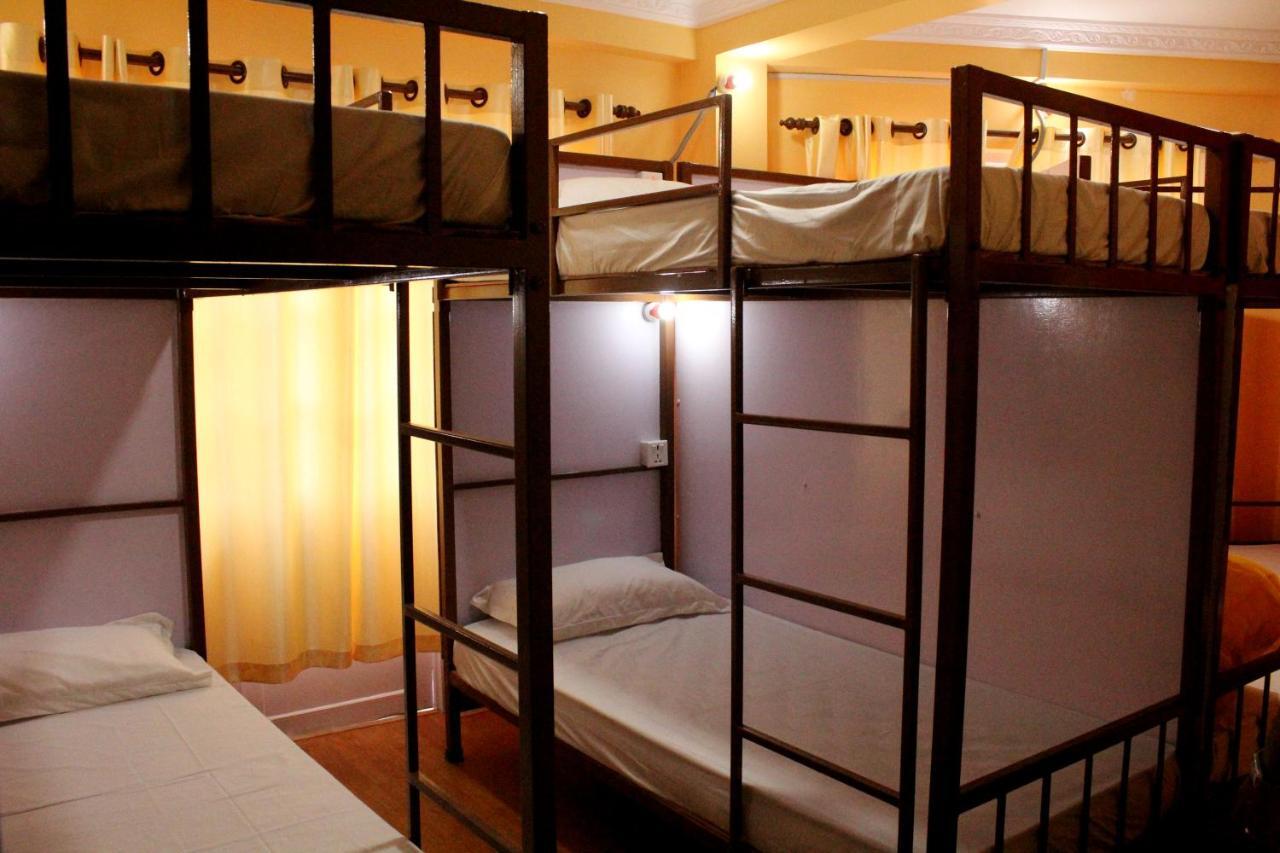 Vista City Hostel 카트만두 외부 사진